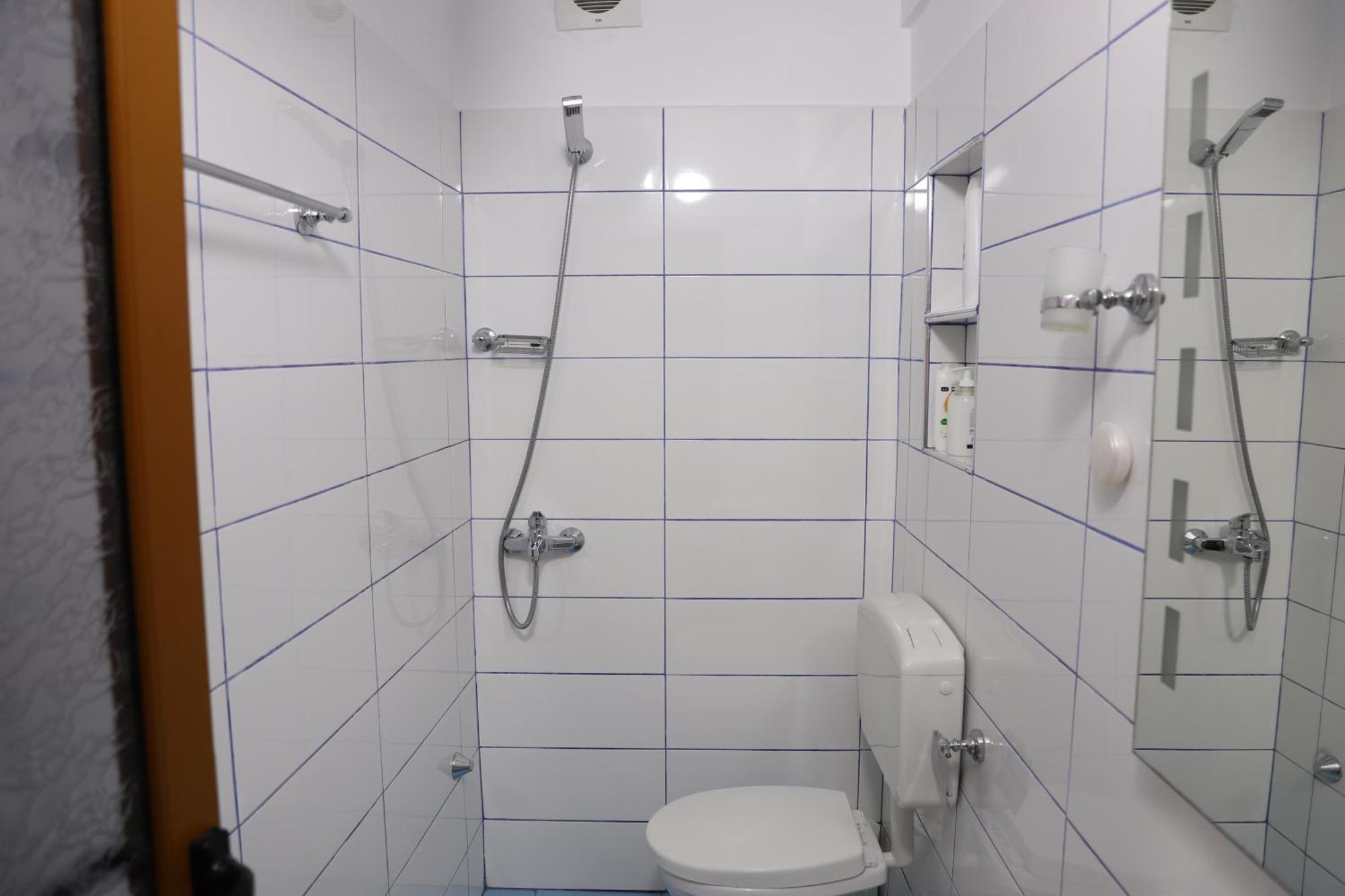 Apartment Altin In Old Town Berat Exterior photo