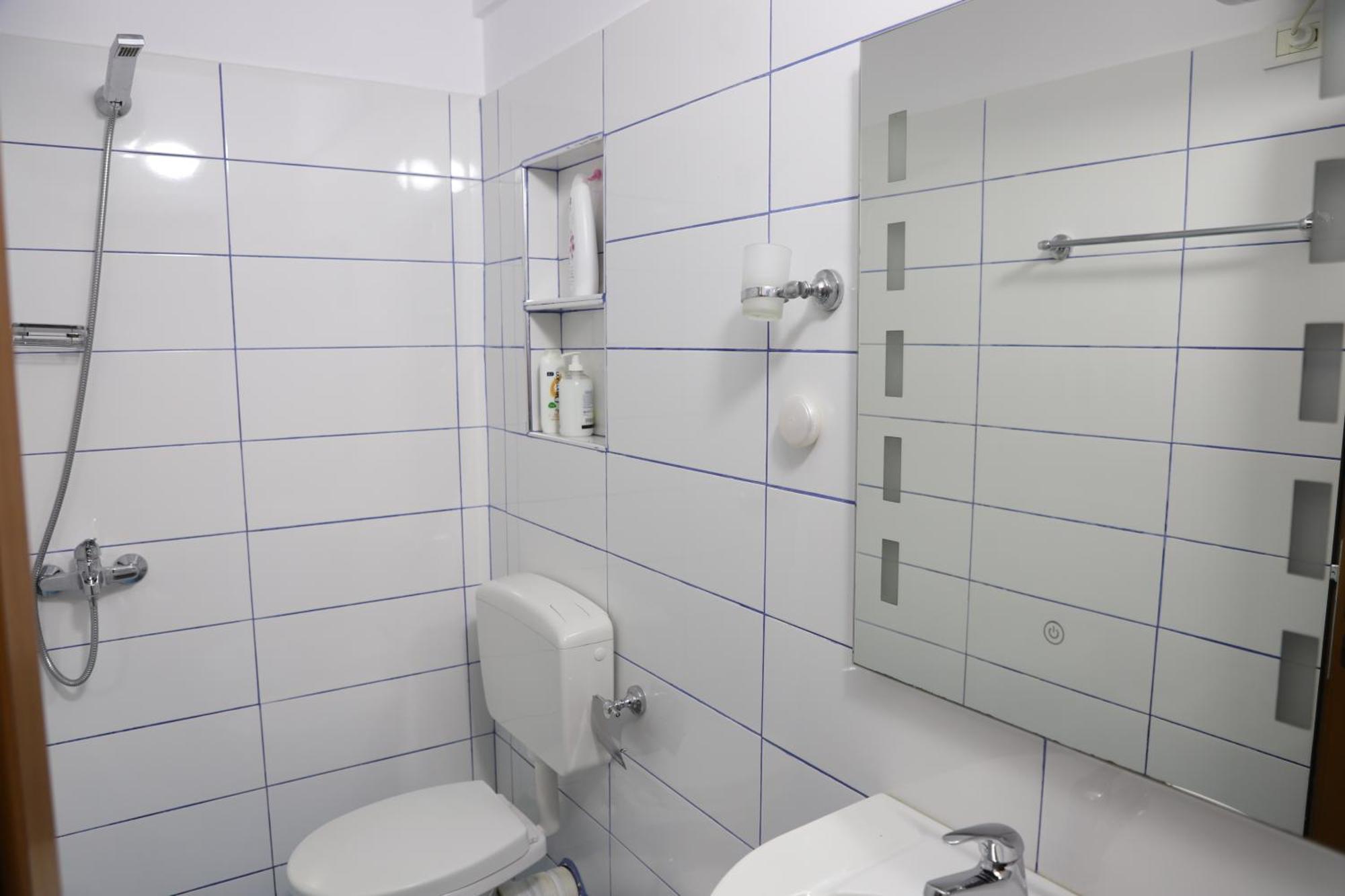 Apartment Altin In Old Town Berat Exterior photo